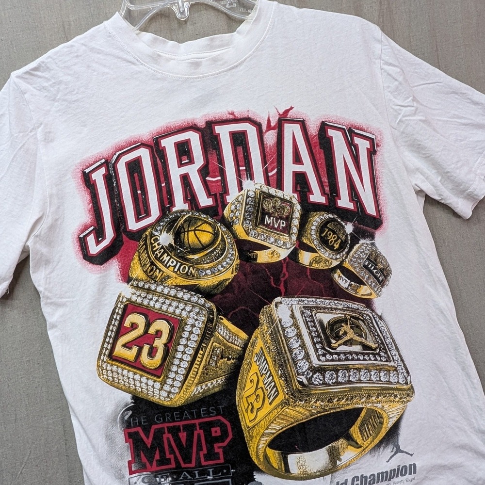 Jordan Boys XL White Graphic T-Shirt Greatest of All Time MVP Championship Rings